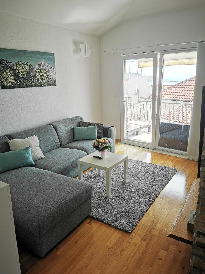 Apartments Dvor - Ap1, Ap2, Ap3 Baška Voda Esterno foto